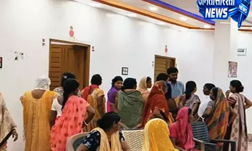 Dhanbad: हरेंद्र चौहान के घर ED रेड, समर्थकों और अधिकारियों के बीच तनाव