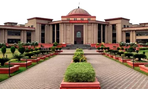 छत्तीसगढ़ के सांसद-विधायकों से जुड़े मामलों की हाईकोर्ट ने जारी की ताजा रिपोर्ट छत्तीसगढ़ के सांसद-विधायकों से जुड़े मामलों की हाईकोर्ट ने जारी की ताजा रिपोर्ट