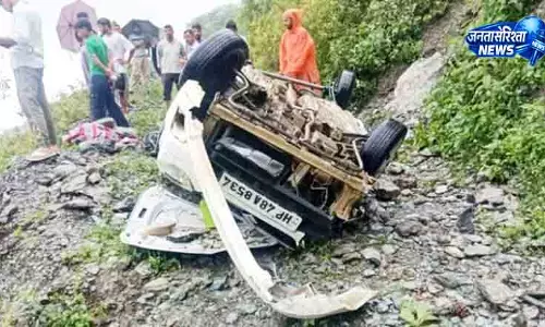 डलहौज़ी के पास कार खाई में गिरी, 5 लोगों की मौत