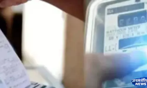 किसान को बिजली विभाग का झटका, पुराने कनेक्शन पर लाखों की वसूली