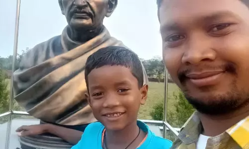 अटल उत्कृष्ट शिक्षा योजना, अब निजी स्कूल में निःशुल्क पढ़ रहे हैं शिव कुमार