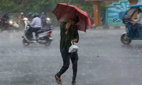 Mumbai: मौसम विभाग का अलर्ट, महाराष्ट्र के कई जिलों में तेज बारिश की संभावना
