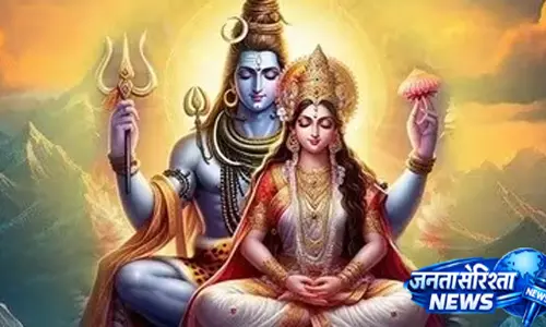 भोलेनाथ की भक्ति में डूबे ये संदेश, अपनों को भेजें बधाई