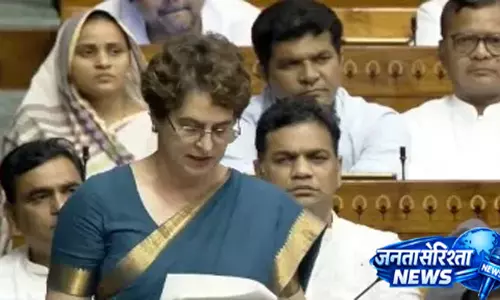 पेपर लीक मुद्दे पर प्रियंका का वार, छात्र आंदोलन को लेकर सरकार से जवाब मांगा