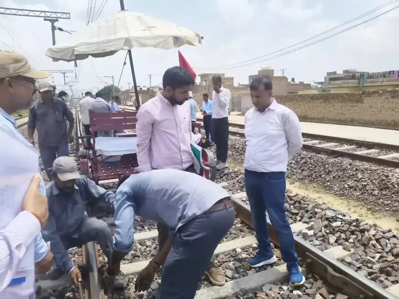 Bikaner: रेल संचालन को सुरक्षित और बेहतर बनाने पर डीआरएम का फोकस
