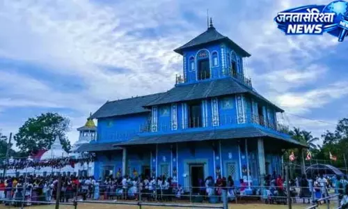 सुरक्षा के बीच फिर शुरू हुआ धार्मिक अनुष्ठान