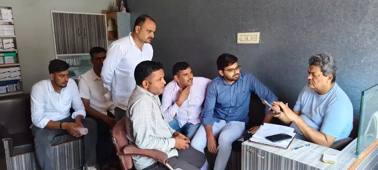 Bikaner: बीकानेर में मंत्री गोदारा के सामने लोगों ने रखीं समस्याएं