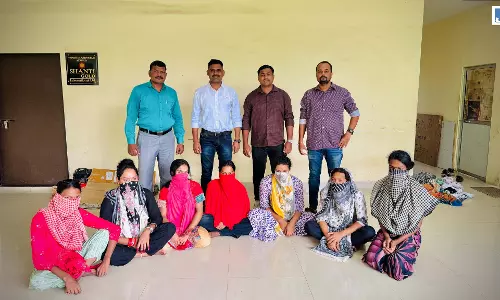 अवैध रूप से रह रहे 7 बांग्लादेशी ट्रांसजेंडर गिरफ्तार