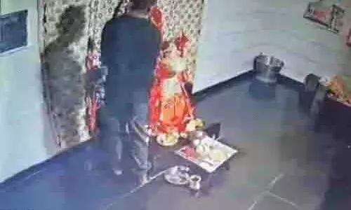 मां महामाया मंदिर में चोरी का खुलासा, सोने का हार चुराने वाला आरोपी गिरफ्तार
