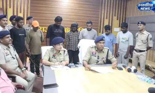 अंतरजिला ट्रैक्टर बैटरी चोरी गिरोह का पर्दाफाश, 12 बैटरियों के साथ 7 आरोपी गिरफ्तार