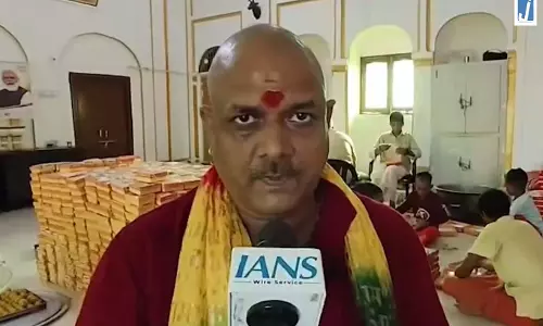 अयोध्या में गुरु पूर्णिमा की तैयारियां तेज, श्रद्धालुओं के लिए तैयार हो रहा प्रसाद