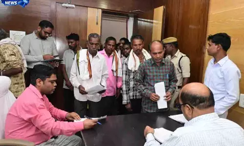 कलेक्टर उइके ने सुनी आम नागरिकों की समस्याएं, जनदर्शन में मिले 25 आवेदन