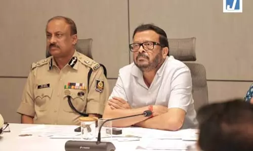 ओडिशा सरकार बाढ़ की स्थिति से निपटने के लिए तैयार, मंत्री ने की उच्च-स्तरीय समीक्षा बैठक