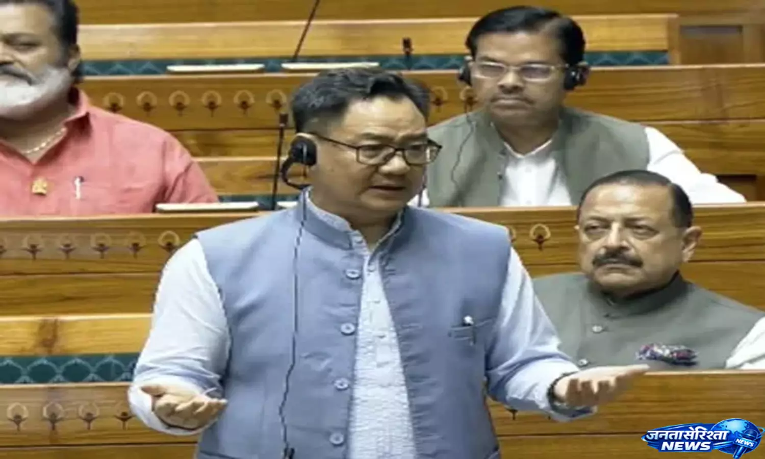 युवाओं के भविष्य से जुड़ा बिल, संसद में पेपर लीक पर होगी बड़ी बहस युवाओं के भविष्य से जुड़ा बिल, संसद में पेपर लीक पर होगी बड़ी बहस