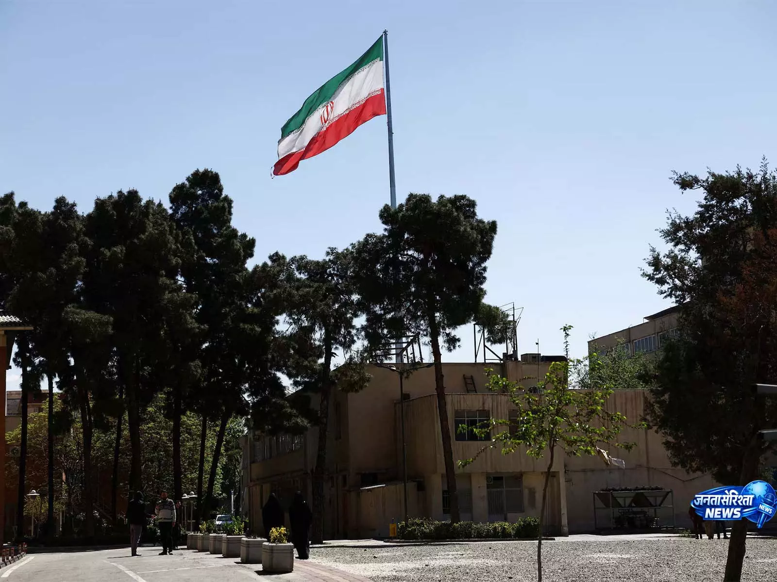 अमेरिका से कभी नहीं बनेगी सहमति: Iran के उप संसद अध्यक्ष ने होर्मुज जलडमरूमध्य को बताया शक्ति का केंद्र अमेरिका से कभी नहीं बनेगी सहमति: Iran के उप संसद अध्यक्ष ने होर्मुज जलडमरूमध्य को बताया शक्ति का केंद्र
