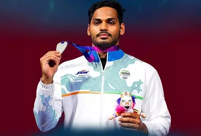Andhra: भारोत्तोलक अजय बाबू ने रजत पदक जीता, अपने पिता की पदक उपलब्धि का अनुकरण किया