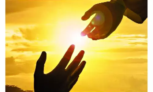 सच्ची संतुष्टि की शुरुआत ईश्वर से क्यों होती है?