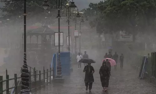उत्तराखंड में बारिश का कहर, 140 सड़कें बंद; चारधाम यात्रा रुकी