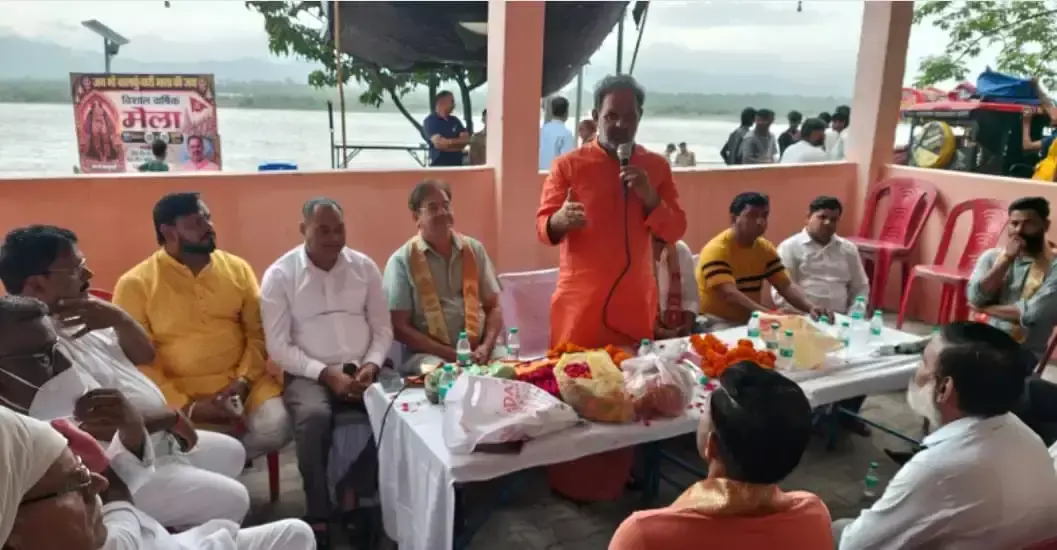 Haridwar: मां बालकुंवारी मंदिर में मेले की रौनक, श्रद्धालुओं की उमड़ी भीड़
