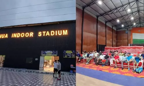 Kathua: जिला बैडमिंटन टूर्नामेंट कठुआ-2026 का नॉकआउट दौर शुरू