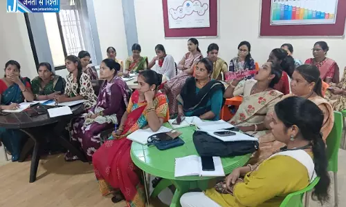समूह की महिलाओं ने भी जिला अर्थशाला में सीखी वित्तीय प्रबंधन और जोखिम से बचने के गुर