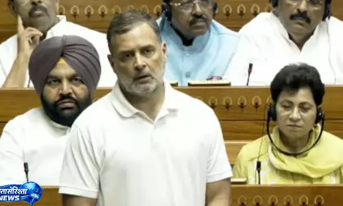 लोकसभा में राहुल की नाराजगी, बोले- व्यवस्था बनाए रखें अध्यक्ष