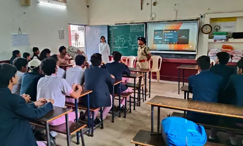 नाबालिगों को वाहन देना पड़ेगा महंगा, पुलिस ने परिजनों को दी सख्त चेतावनी