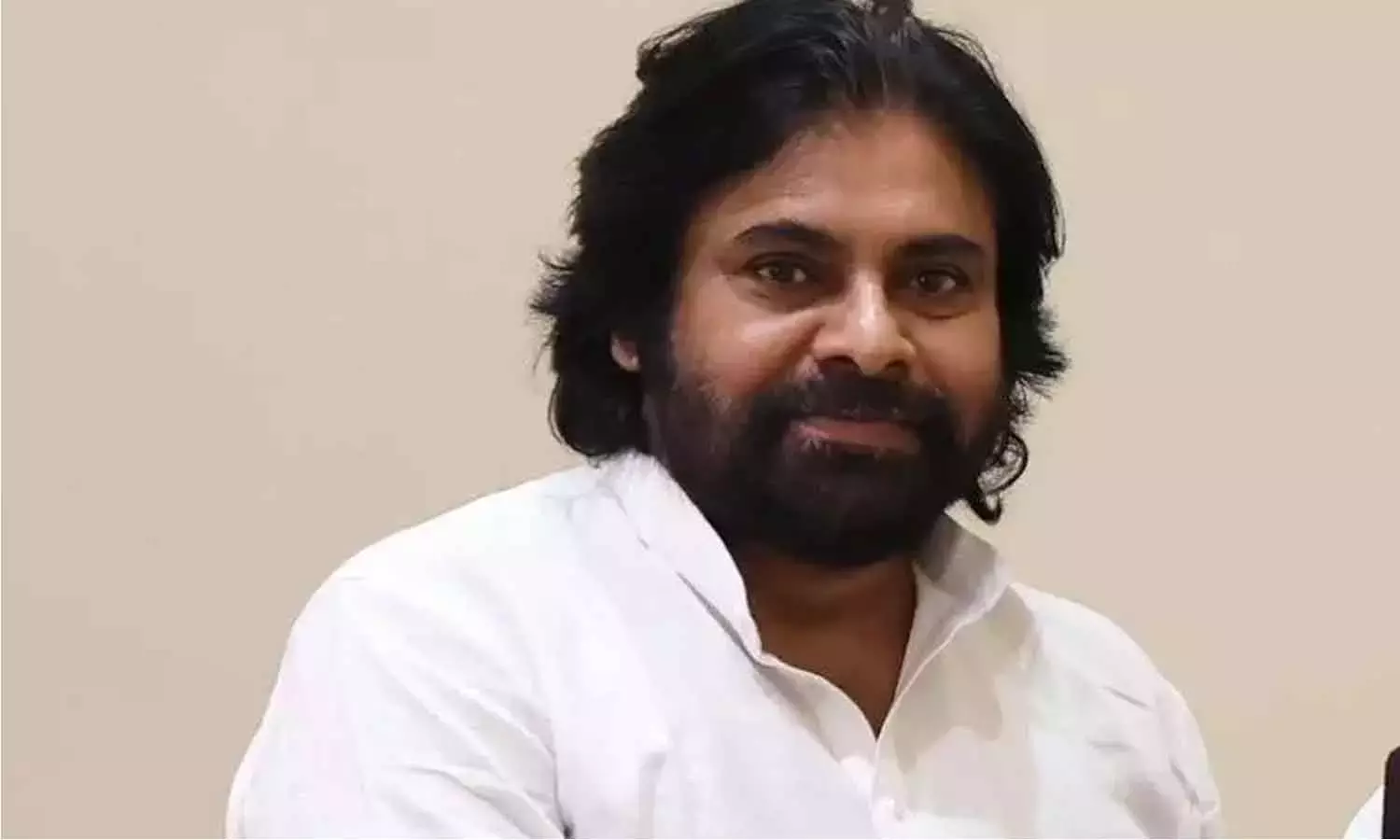 Andhra: पवन ने घटिया काम पर नकेल कसी