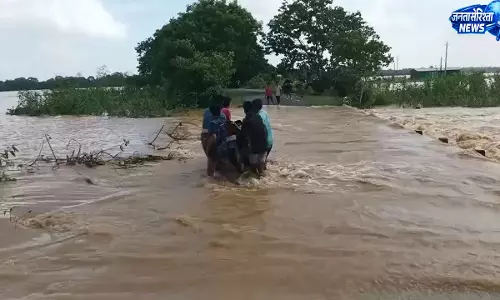जाजपुर में बाढ़ का कहर, कानी नदी का तटबंध टूटा