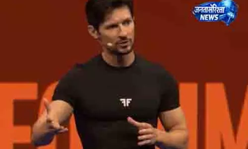 टेलीग्राम के CEO पावेल डुरोव पर रूस का बड़ा एक्शन टेलीग्राम के CEO पावेल डुरोव पर रूस का बड़ा एक्शन