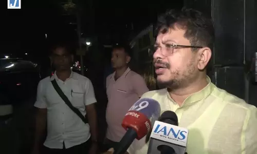 एंटी-पेपर लीक बिल पर बोले रितब्रत बनर्जी, कहा- पेपर लीक रोकना कानून से ज्यादा जरूरी एंटी-पेपर लीक बिल पर बोले रितब्रत बनर्जी, कहा- पेपर लीक रोकना कानून से ज्यादा जरूरी