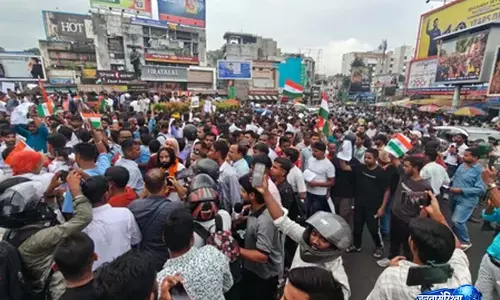 भर्ती प्रक्रिया में पारदर्शिता की मांग, रांची में छात्रों का विशाल प्रदर्शन
