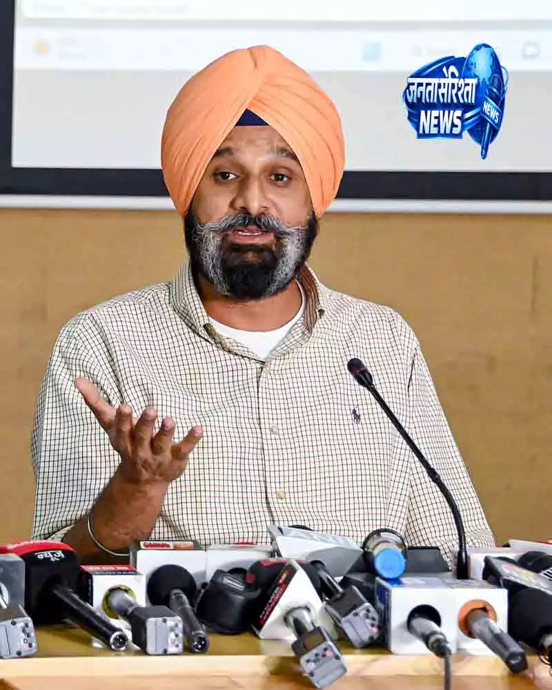 Chandigarh पेपर लीक मामले में CJP पर सवाल Chandigarh पेपर लीक मामले में CJP पर सवाल