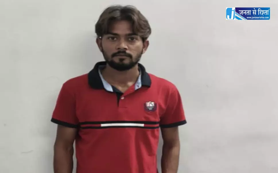 गैरेज संचालक की हत्या की कोशिश, नशेड़ी गिरफ्तार गैरेज संचालक की हत्या की कोशिश, नशेड़ी गिरफ्तार