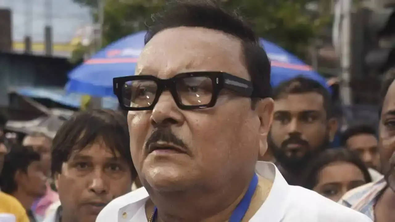 Kolkata: मदन मित्रा से ईडी की पूछताछ, भ्रष्टाचार के आरोपों को किया खारिज Kolkata: मदन मित्रा से ईडी की पूछताछ, भ्रष्टाचार के आरोपों को किया खारिज