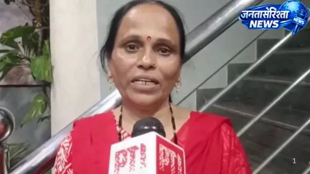 CJP संस्थापक अभिजीत दीपके की शादी पर मां अनीता का बड़ा खुलासा CJP संस्थापक अभिजीत दीपके की शादी पर मां अनीता का बड़ा खुलासा