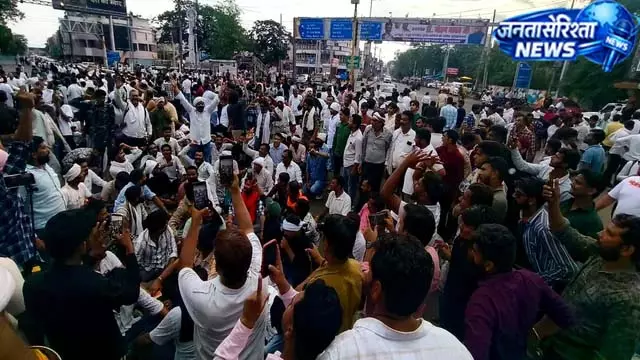 MP में मूंग संकट: भंडारण बढ़ा, बाजार कमजोर फिर भी MSP की मांग तेज MP में मूंग संकट: भंडारण बढ़ा, बाजार कमजोर फिर भी MSP की मांग तेज