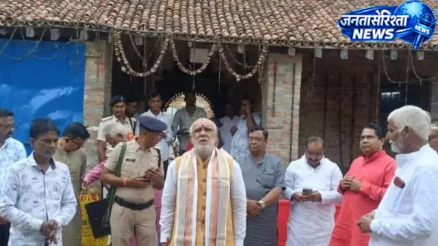 सीतामढ़ी में 834 साल पुराने श्रीरामजानकी मठ के जीर्णोद्धार का शुभारंभ, धार्मिक विरासत को मिलेगा नया स्वरूप सीतामढ़ी में 834 साल पुराने श्रीरामजानकी मठ के जीर्णोद्धार का शुभारंभ, धार्मिक विरासत को मिलेगा नया स्वरूप