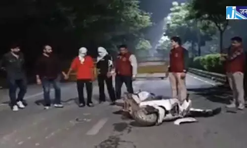 राजधानी में शूटर गिरफ्तार, क्राइम ब्रांच टीम ने मुठभेड़ के दौरान दबोचा राजधानी में शूटर गिरफ्तार, क्राइम ब्रांच टीम ने मुठभेड़ के दौरान दबोचा