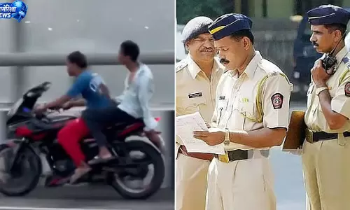 अटल सेतु पर बाइक दौड़ाने वाले बाइकर पर FIR, वायरल वीडियो के बाद पुलिस ने शुरू की तलाश अटल सेतु पर बाइक दौड़ाने वाले बाइकर पर FIR, वायरल वीडियो के बाद पुलिस ने शुरू की तलाश