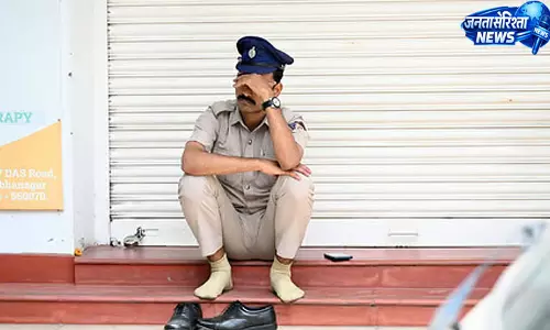 कर्नाटक पुलिस में 3,991 कॉन्स्टेबल पदों के लिए परीक्षा 2 अगस्त को कर्नाटक पुलिस में 3,991 कॉन्स्टेबल पदों के लिए परीक्षा 2 अगस्त को