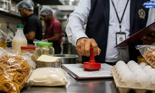 खाद्य सुरक्षा उल्लंघन पर FDA सख्त, लाइसेंस निलंबित खाद्य सुरक्षा उल्लंघन पर FDA सख्त, लाइसेंस निलंबित