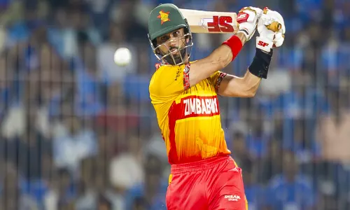 LPL 2026: दाम्बुला सिक्सर्स में शामिल हुए सिकंदर रजा, रिप्लेसमेंट खिलाड़ियों का ऐलान LPL 2026: दाम्बुला सिक्सर्स में शामिल हुए सिकंदर रजा, रिप्लेसमेंट खिलाड़ियों का ऐलान