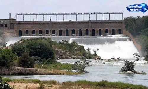 कावेरी विवाद में कर्नाटक को झटका, तमिलनाडु के लिए पानी छोड़ने का आदेश कावेरी विवाद में कर्नाटक को झटका, तमिलनाडु के लिए पानी छोड़ने का आदेश