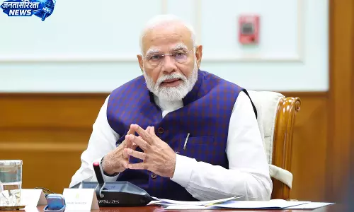 पश्चिम एशिया संकट को लेकर PM मोदी की हाईलेवल बैठक जारी पश्चिम एशिया संकट को लेकर PM मोदी की हाईलेवल बैठक जारी