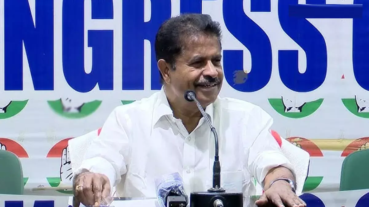 केंद्रीय फंड पर घमासान: UDF की मांग, PM SHRI योजना न छोड़े राज्य केंद्रीय फंड पर घमासान: UDF की मांग, PM SHRI योजना न छोड़े राज्य