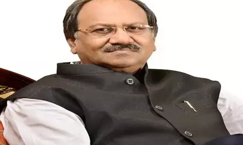 बृजमोहन अग्रवाल ने पैरा एथलीट दिलीप महादु गावित और मोहम्मद बासिल को दी बधाई बृजमोहन अग्रवाल ने पैरा एथलीट दिलीप महादु गावित और मोहम्मद बासिल को दी बधाई