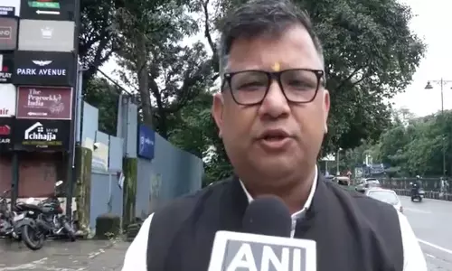 उत्तराखंड मंत्री गणेश जोशी पर विजिलेंस मामले में शिकायतकर्ता का आरोप, बोले मंत्री होने से FIR नहीं हुई उत्तराखंड मंत्री गणेश जोशी पर विजिलेंस मामले में शिकायतकर्ता का आरोप, बोले मंत्री होने से FIR नहीं हुई