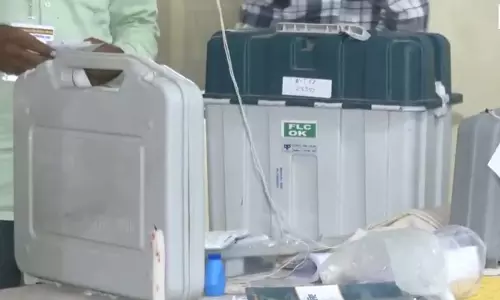 दतिया विधानसभा उपचुनाव के लिए मतदान संपन्न, मतदाताओं ने किया मताधिकार का प्रयोग दतिया विधानसभा उपचुनाव के लिए मतदान संपन्न, मतदाताओं ने किया मताधिकार का प्रयोग