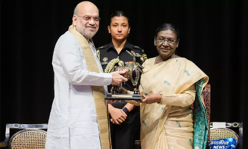 अमित शाह ने बस्तर की समृद्ध संस्कृति की प्रशंसा की अमित शाह ने बस्तर की समृद्ध संस्कृति की प्रशंसा की